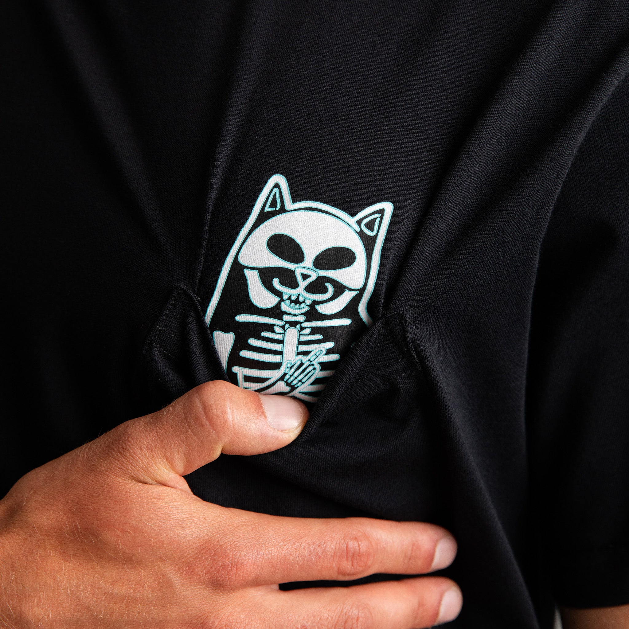 388066 Lord Skelly Pocket Tee (Black)