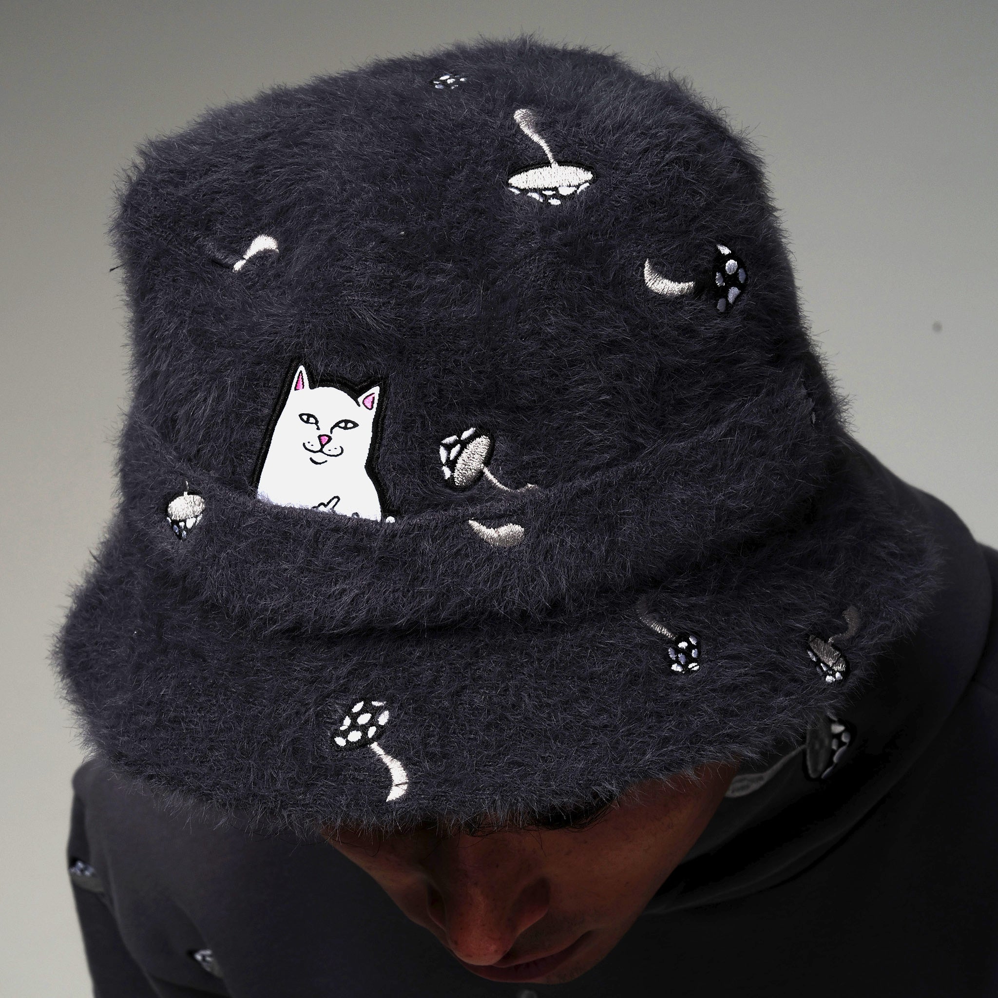 Ripndip bucket hat alien on sale