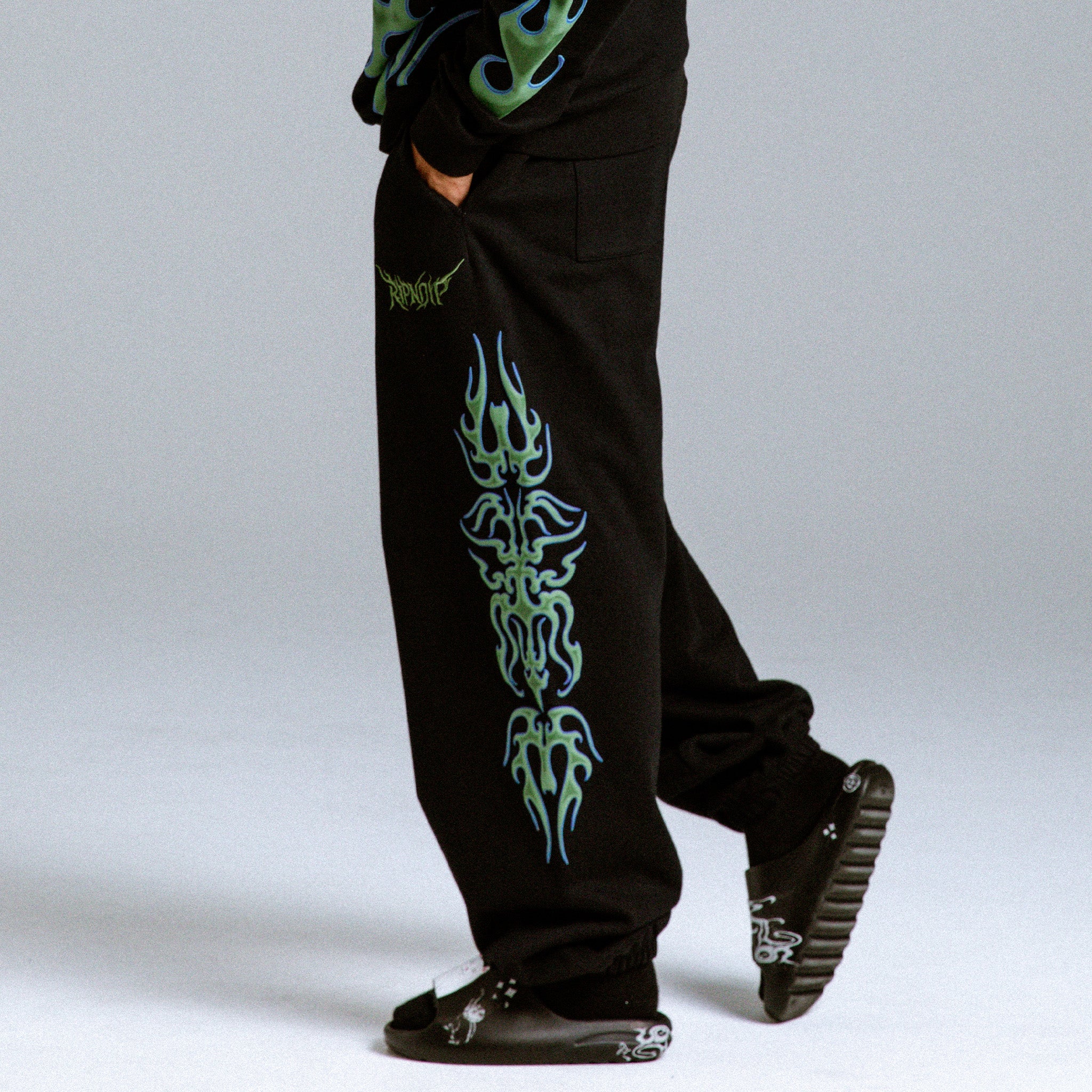 RIPNDIP Volt Sweatpants (Black)